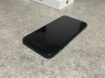 iPhone SE 2020 64gb - Záruka - 8