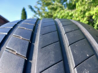 Dvojrozmer 275/45 r20 a 305/40 r20 letne pneumatiky - 8