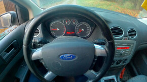 Ford Focus Combi - 8