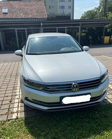 Predám originálny predný nárazník na Volkswagen Passat 2017 - 8