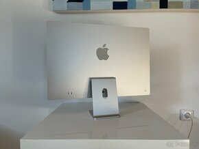 Apple iMac 24" (2021) M1, 256GB SSD, 8GB RAM + Touch ID - 8