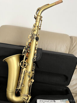 Predám nový alt saxofón kópia Selmer- Mark VI - nádherný zvu - 8