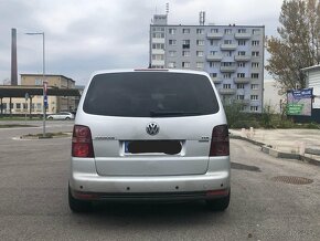 Volkswagen Touran 1.9 TDI 77KW - 8