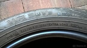 ZIMNÉ 225/60 R17 4 ks NOKIAN 6-7 mm a  4 ks BRIDGESTONE 6 mm - 8