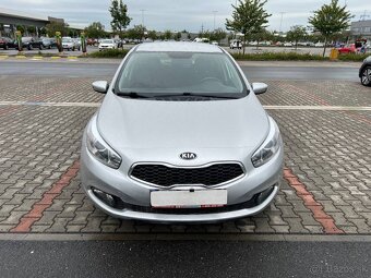 Kia Ceed 1.4i CVVT koup. ČR 2 maj 6 rychlostí - 8