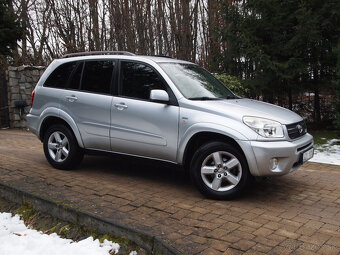 Toyota RAV4  4x4 , automat- Benzin - 8