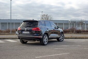 Volkswagen Touareg 3.0TDi 4x4 2015 - 8