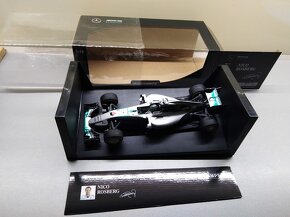 MERCEDES AMG F1 W07 HYBRID 2016 NICO ROSBERG MINICHAMPS 1:18 - 8