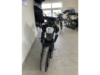 Yamaha MT 07 - 8