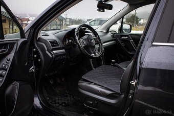 Subaru Forester 2.0D Comfort, Slovenské s históriou, Kamera - 9