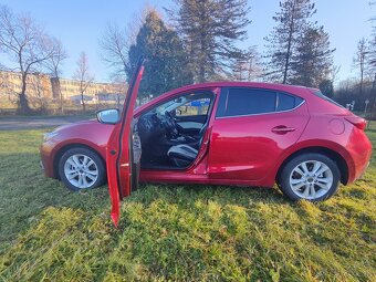 Mazda 3 Skyactiv D-150 automat - 9