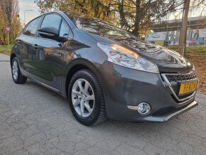 ===Peugeot 208 1.2 Vti Allure===80 000km - 9