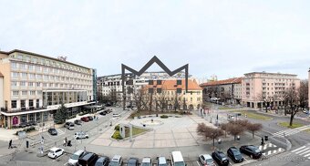 Štýlový 2-izbový byt s balkónom na Dulovom námestí - 9