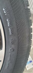 215/60 R 18 T XL pneu disky or.Mercedes - 9