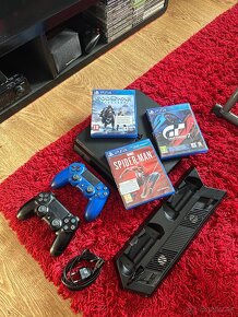 Playstation 4 Slim 1TB + Logitech G29 + Playseat Challenge X - 9