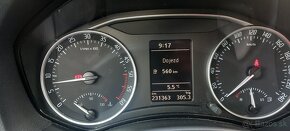 Skoda octavia combi eleganc  2.0 tdi - 9