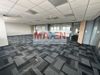 Prenájom: MAXEN, Administratívny priestor 660 m2 , 3. posc - 9