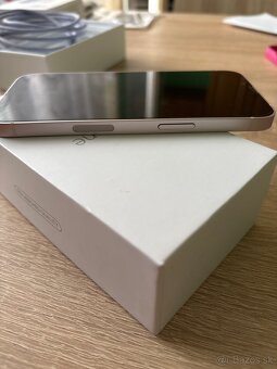 iPhone 13/128 gb  ružový - 9