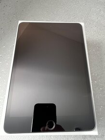 Apple IPad mini 5. 64GB + Cellular - 9