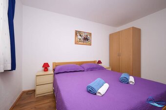 ☀Vodice(HR)-Kompletne zariadený apartmán so strešnou terasou - 9