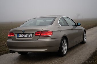 BMW E92 330i - 9