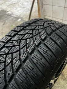 5x114.3mm R16 - 215/55 R16 zimne pneumatiky - 9