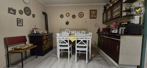 HALO reality - Predaj, rodinný dom časť dvojdomu Sládkovičov - 9