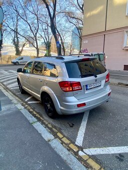 Dodge Journey 2.0tdi 103kw - 9