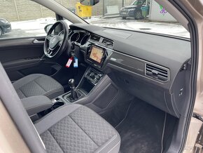 Volkswagen Touran 2.0 TDi 2019 TOP - 9