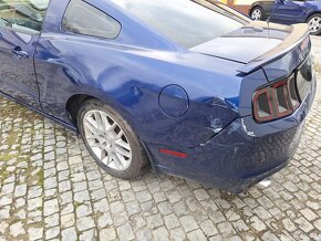 FORD MUSTANG 3.7 PREMIUM 2014 - 9