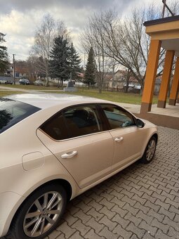 Škoda OCTAVIA 2016 110 KW , 153 000km - 9