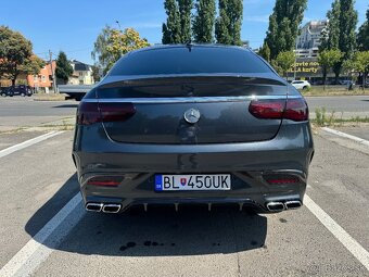 Mercedes GLE-Cupe 450 AMG Benzín - 9