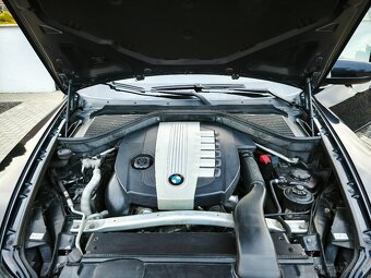 BMW X5 E70 3,5d SK auto 210 kw - 9