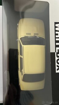 ŠKODA 100L/105L 1/24 Whitebox - 9