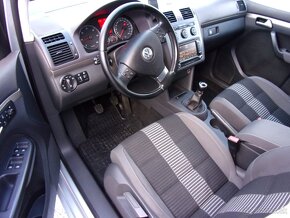 Volkswagen Touran 1.9 TDI  7-miestna verzia - 9