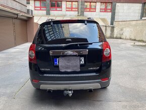 Chevrolet Captiva 2.0 D 4x4 110 kW 2008 -7miest - 9