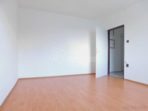 Predáme 2 izbový byt v meste Gbely - 9