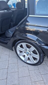 BMW 330i Touring 5st. Manual - 9