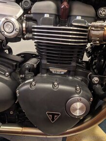 Triumph Speed Twin 1200 - 9