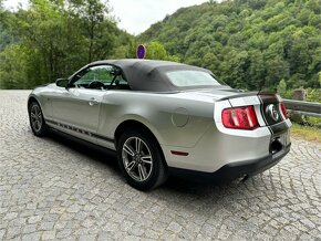 Ford Mustang 3.7 V6 r.v. 2011 + LPG cabrio - po servise - 9