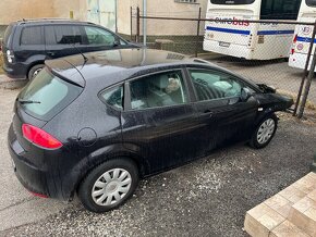 Seat LEON 1.4 benzín - 9