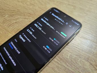 Samsung flip 5 512gb v top stave bol iba odlozeny ako zalozn - 9
