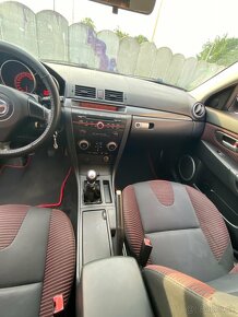 Mazda 3 2.0 Sport - 9