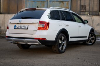 Škoda Octavia Combi SCOUT2.0 TDI DSG 4x4. - 9