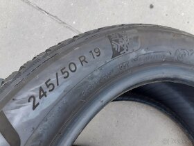 2x zánovné zimné pneu Michelin 245/50R19 - 9