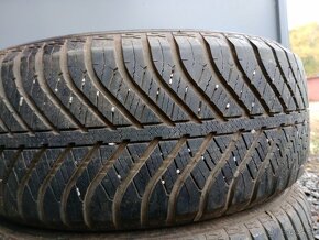 celoročne pneumatiky 195/55r15 Goodyear Vector 4 seasons - 9