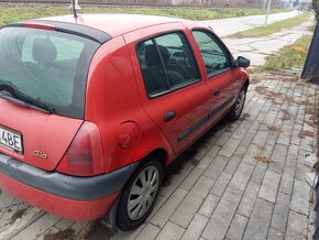 Renault Clio 1,6 - 9