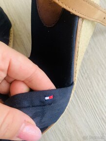 Sandále Tommy Hilfiger 39 - 9