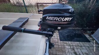 Čln Fisher 360 + Mercury 3.5 hp + prívesný vozík - 9