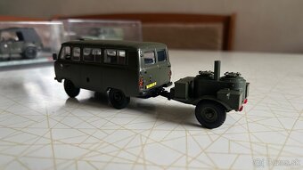 UAZ 452 ČSĽA 1:43 + vozík - 9